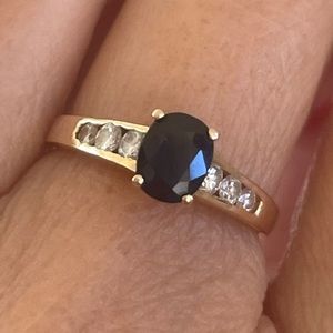 18k Sapphire Diamond Ring